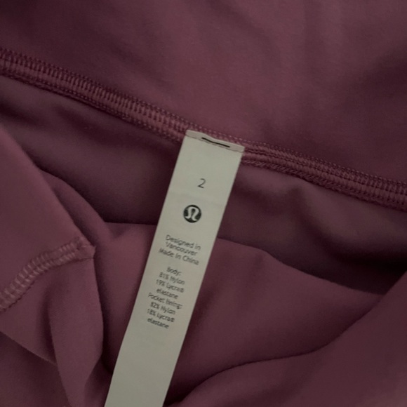 Split hem groove pant size 2 - Picture 3 of 4